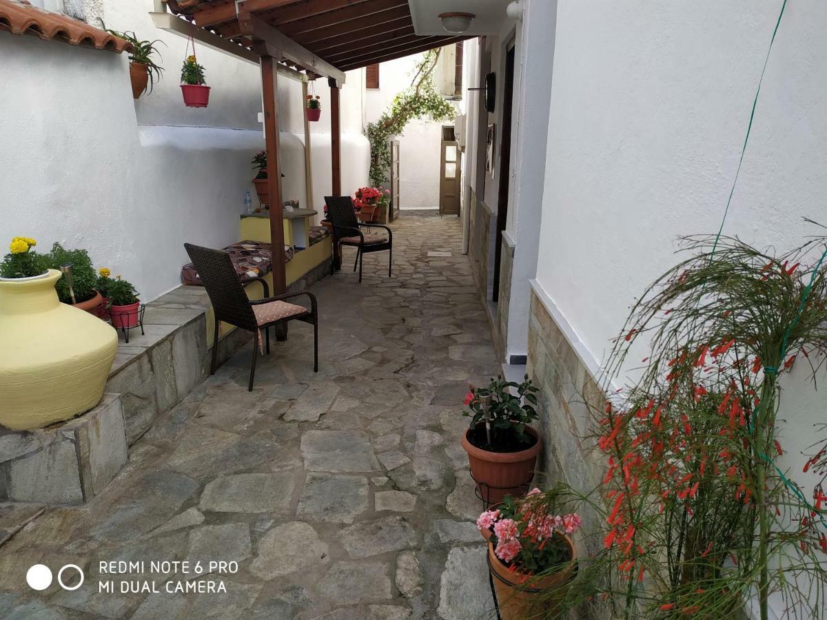 Nikolas Città di Skiathos